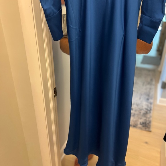 Favorite Daughter Blue Long Sleeve 60 inches ling Dress - Picture 6 of 10